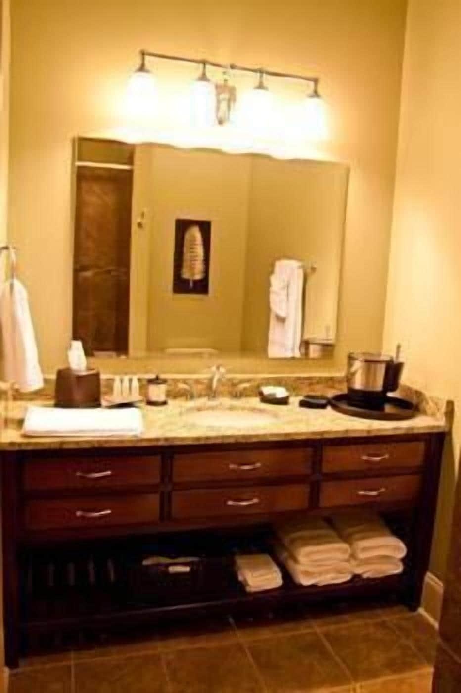 Bleckley Inn Anderson Δωμάτιο φωτογραφία